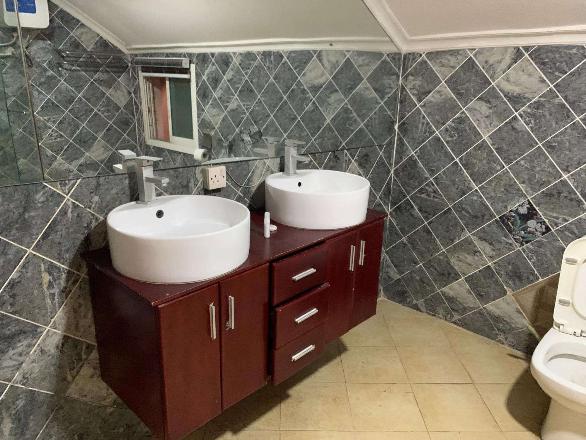 Presken Hotel @Oniru Lagos Luaran gambar